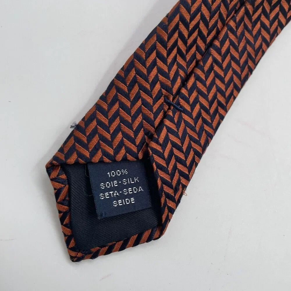 Vintage John Braye Mens 100% Silk Tie Geometric Handmade France 3.5” x 58”